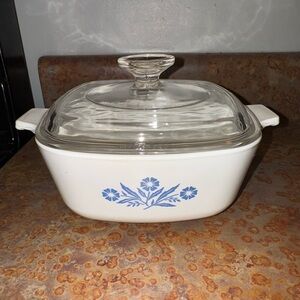 Embossed Corningware Blue Cornflower casserole dish C3 & Lid Pyrex A70